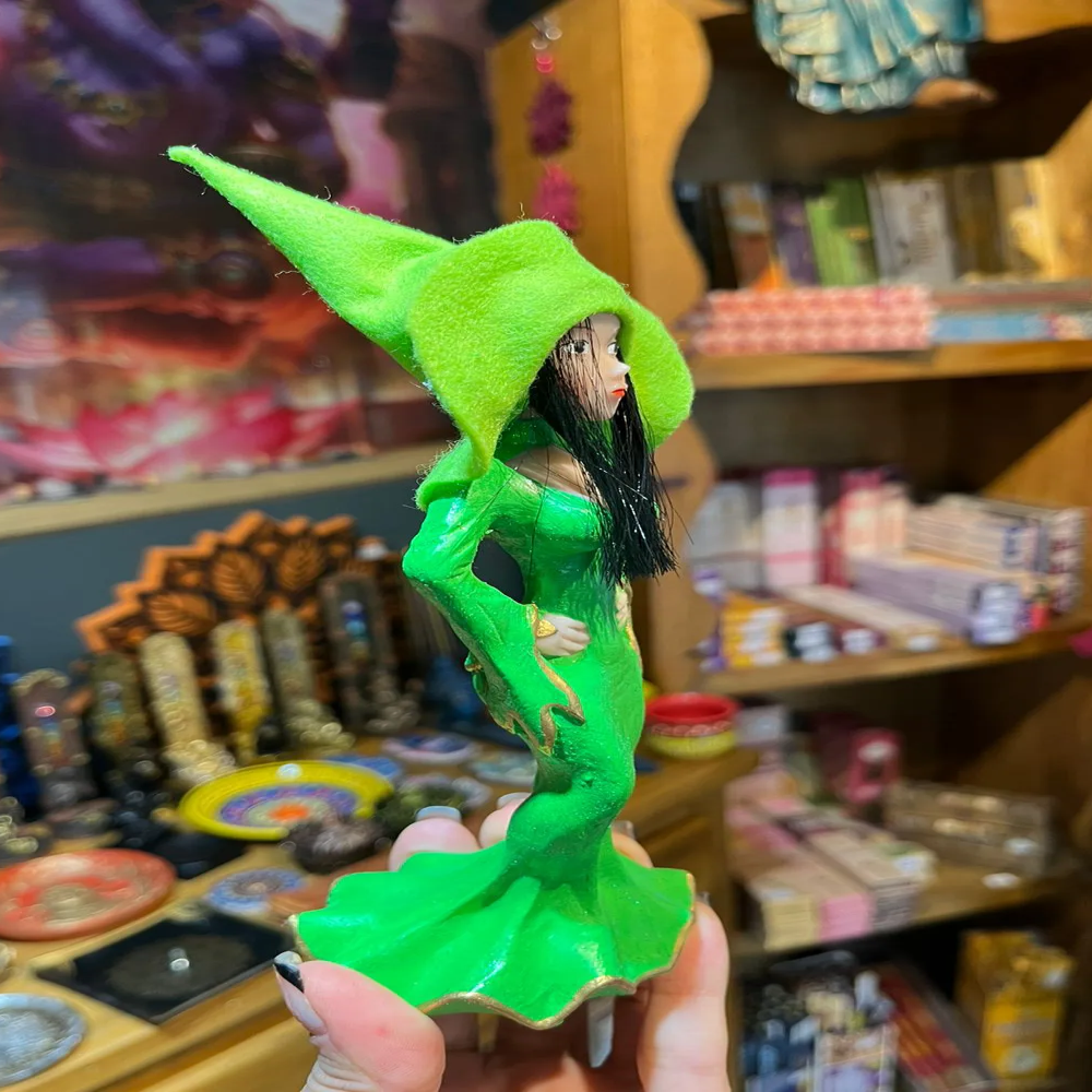 Bruxinha Ágatha - Imagem 3